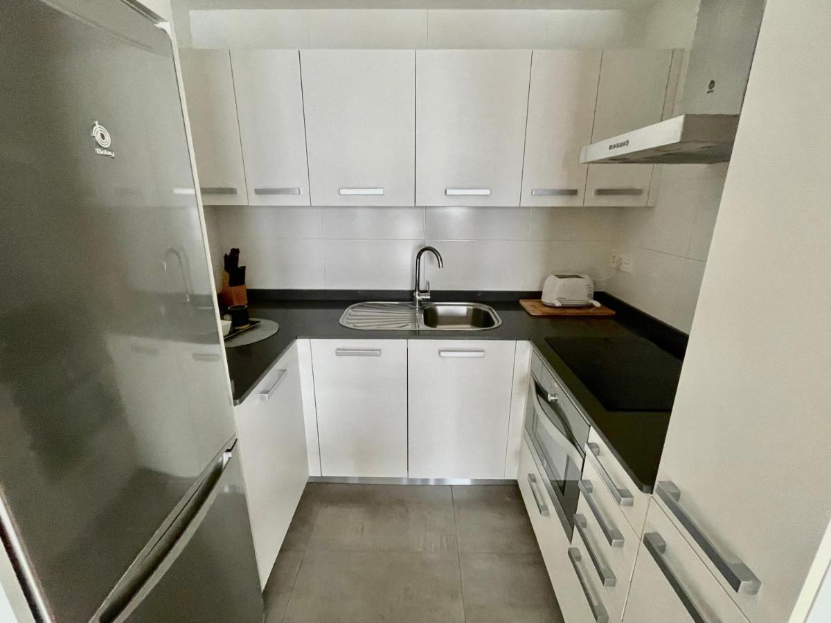 Estudio Centrico 1 Con Terraza Y Parking Privado Ourense Ngoại thất bức ảnh