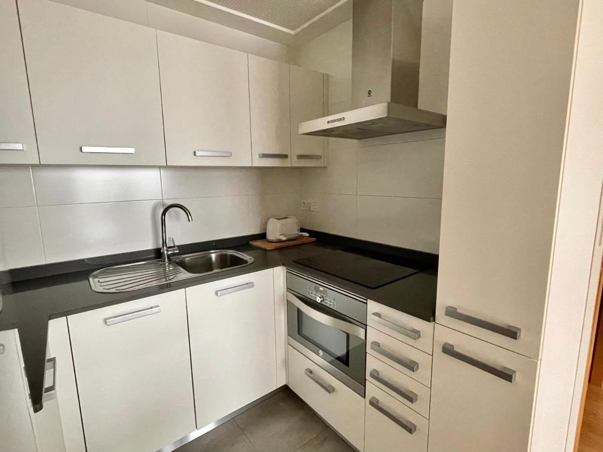 Estudio Centrico 1 Con Terraza Y Parking Privado Ourense Ngoại thất bức ảnh