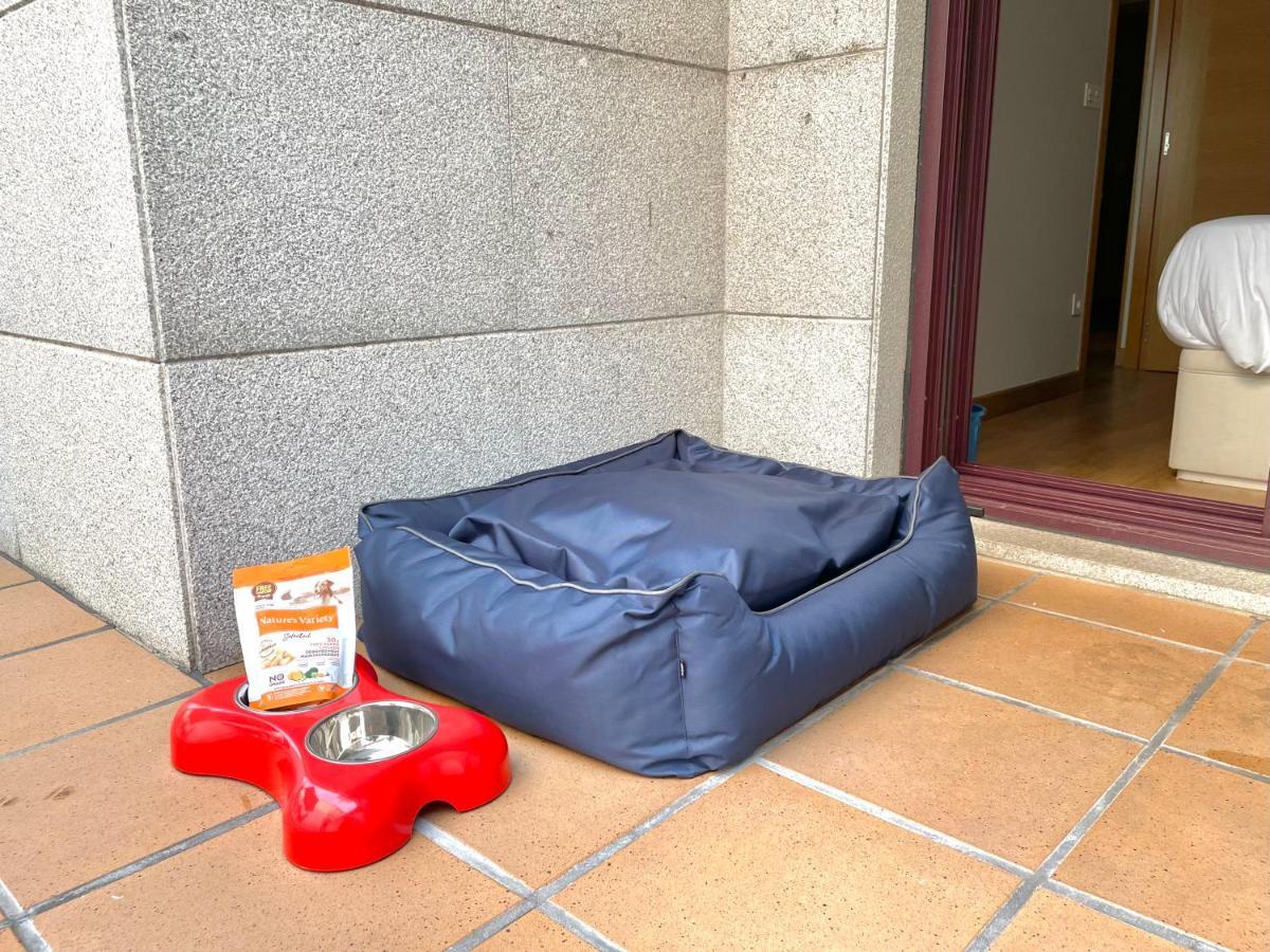 Estudio Centrico 1 Con Terraza Y Parking Privado Ourense Ngoại thất bức ảnh
