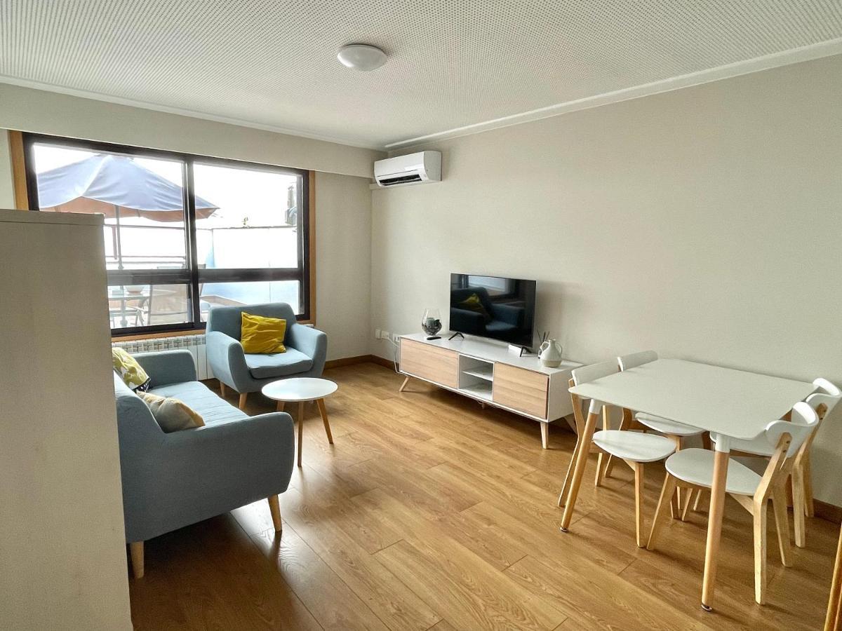 Estudio Centrico 1 Con Terraza Y Parking Privado Ourense Ngoại thất bức ảnh