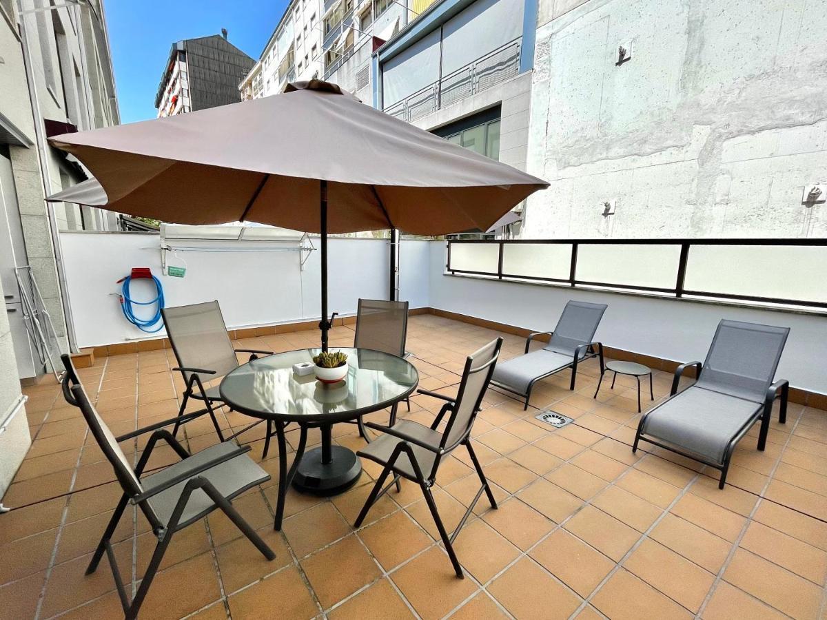 Estudio Centrico 1 Con Terraza Y Parking Privado Ourense Ngoại thất bức ảnh